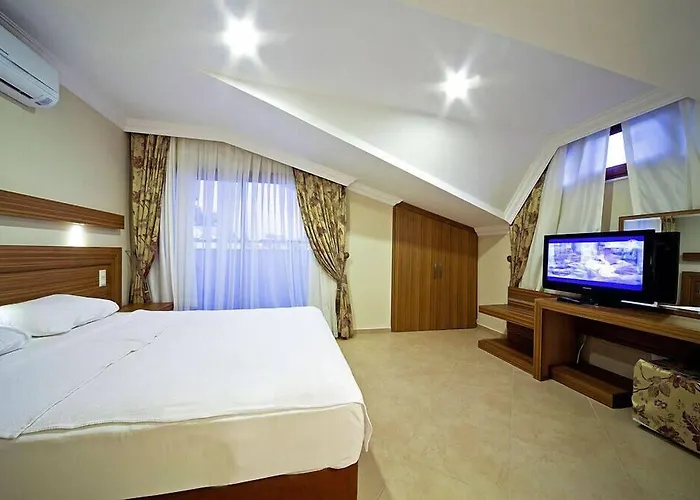 Laberna מלון מרמריס